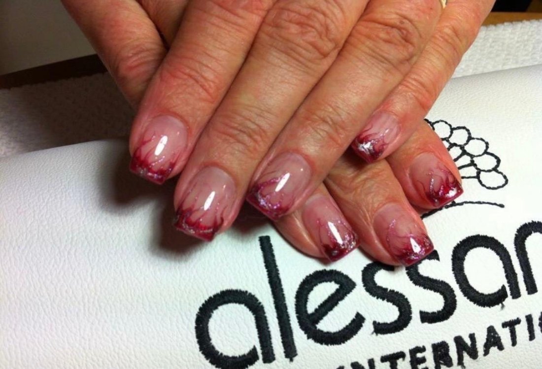Kräftig blaue Gelnägel – Farbauswahl bei NT Nagelneu – NT Nagelneu Dreieich